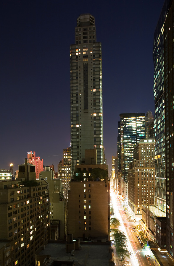 Central Park Place by Pavel Toczynski