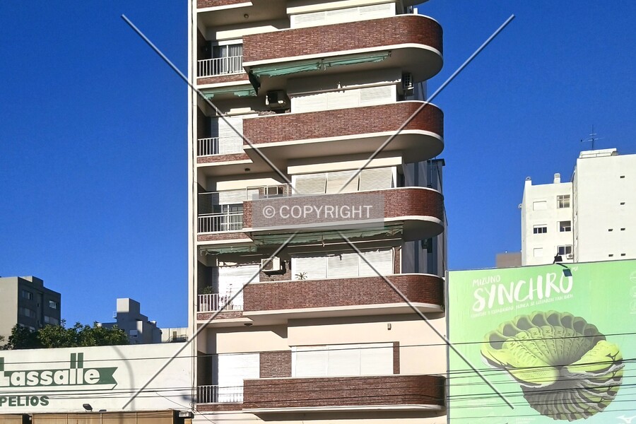 Yrigoyen 8774