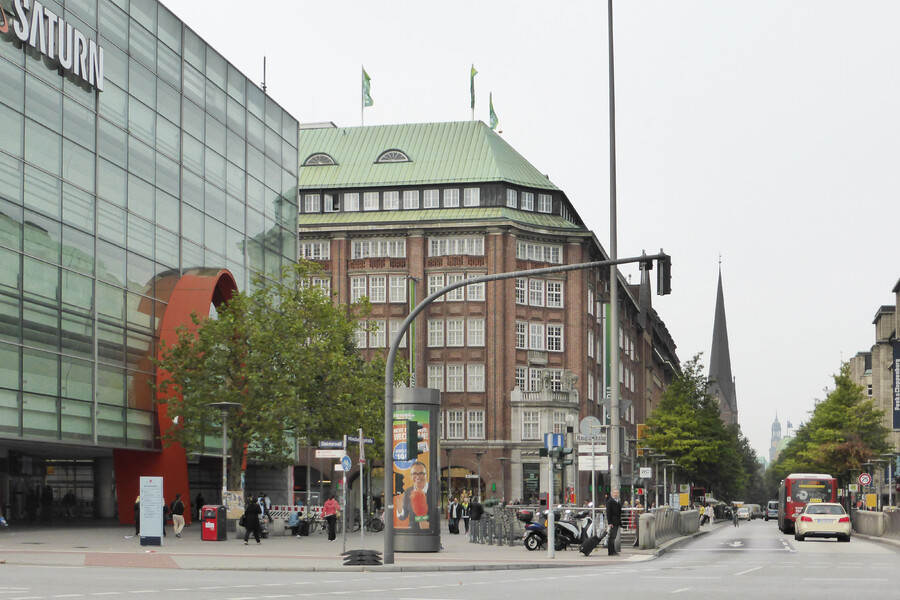 Mönckebergstraße 3
