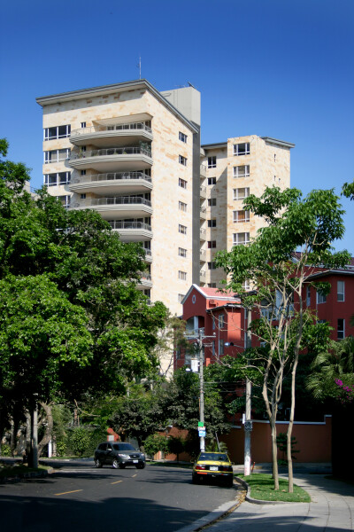 515 Avenida La Capilla