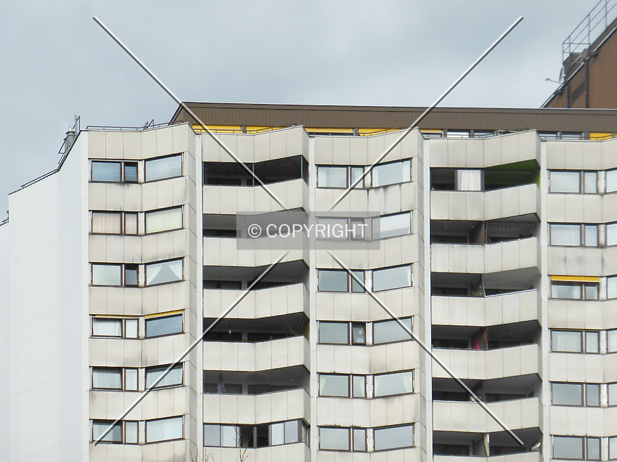 Wohnpark Alterlaa - Block A5-A8 by Nephilim