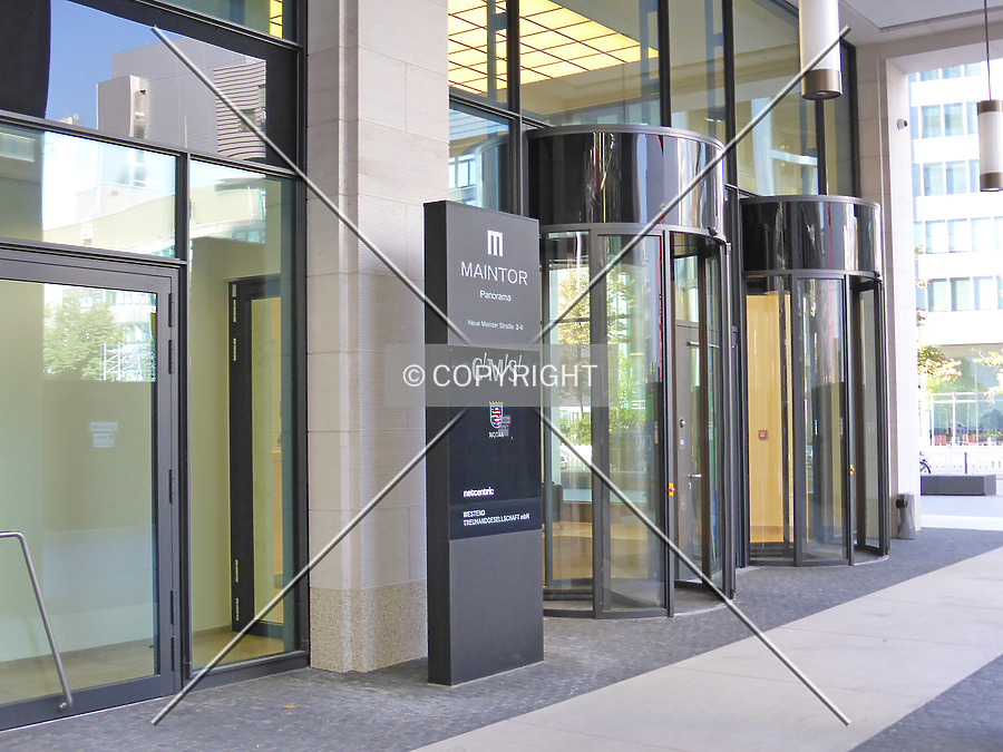 MainTor Panorama by Nephilim