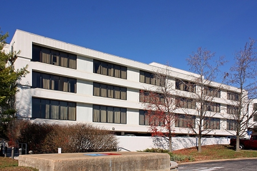 St. Anthony's Medical Offices Building A by Ryan Hildebrand