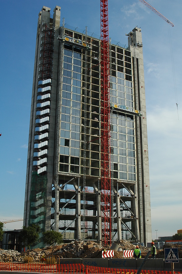 Hesperia Tower by David Guija