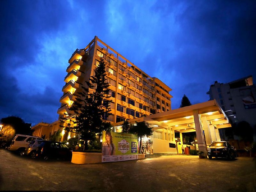 Everest Hotel by Via