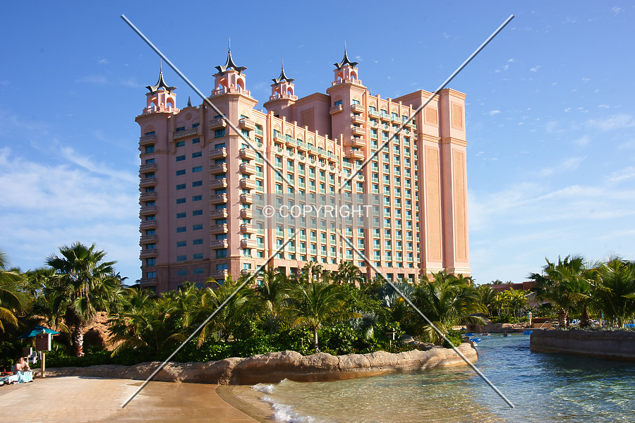 Atlantis Royal Tower West by Nephilim