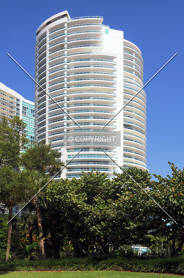 Bristol Tower by Jorge Molina