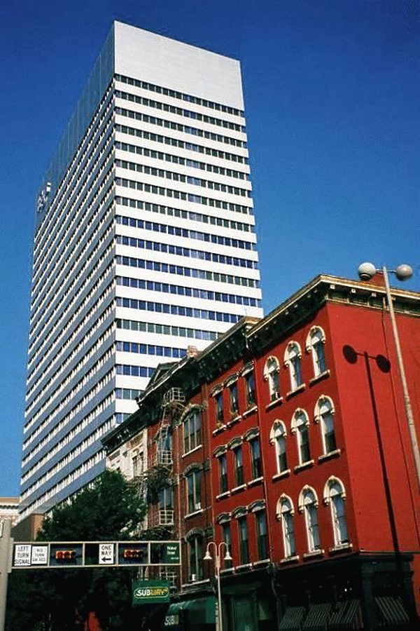 Kroger Building by Daniel Kieckhefer