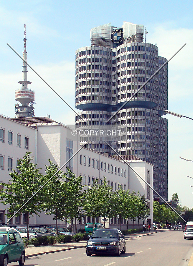 BMW Building by Alexander Ulyanov
