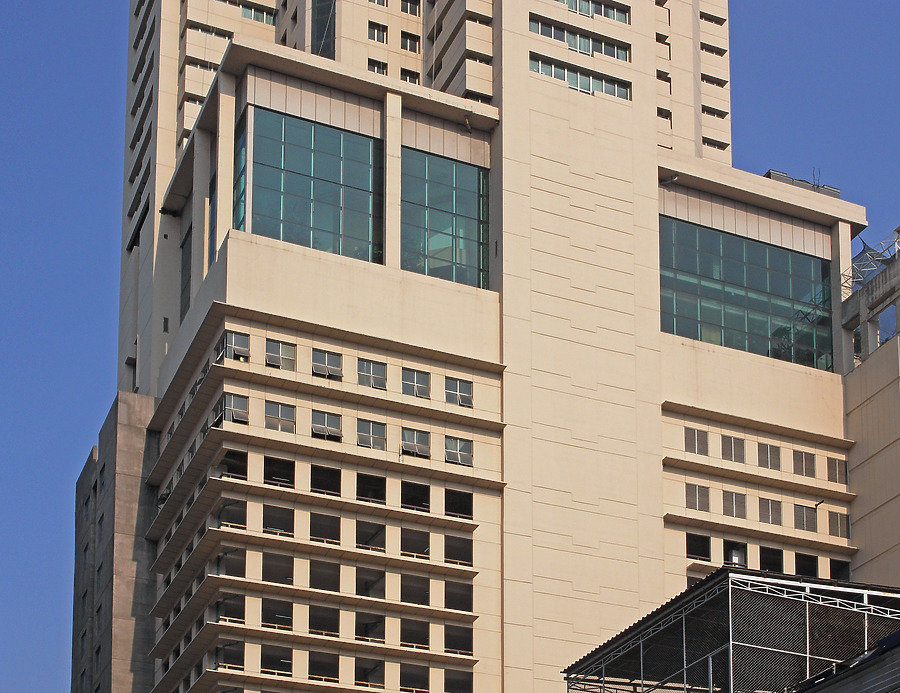 Baiyoke Tower II by Horst Kiechle