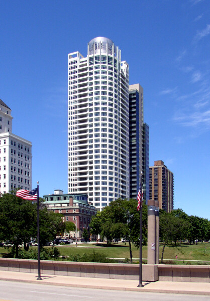 University Club Tower