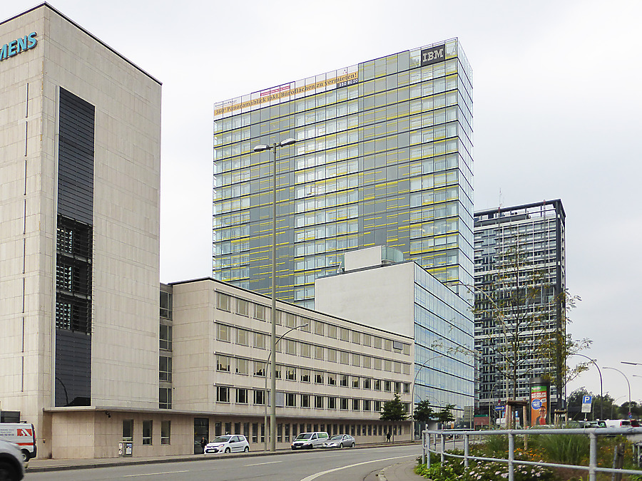Berliner Tor Center I by Der Hamburger