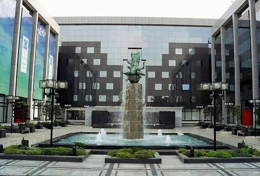 Monumental Plaza Block 1 by Gregory Maloukos