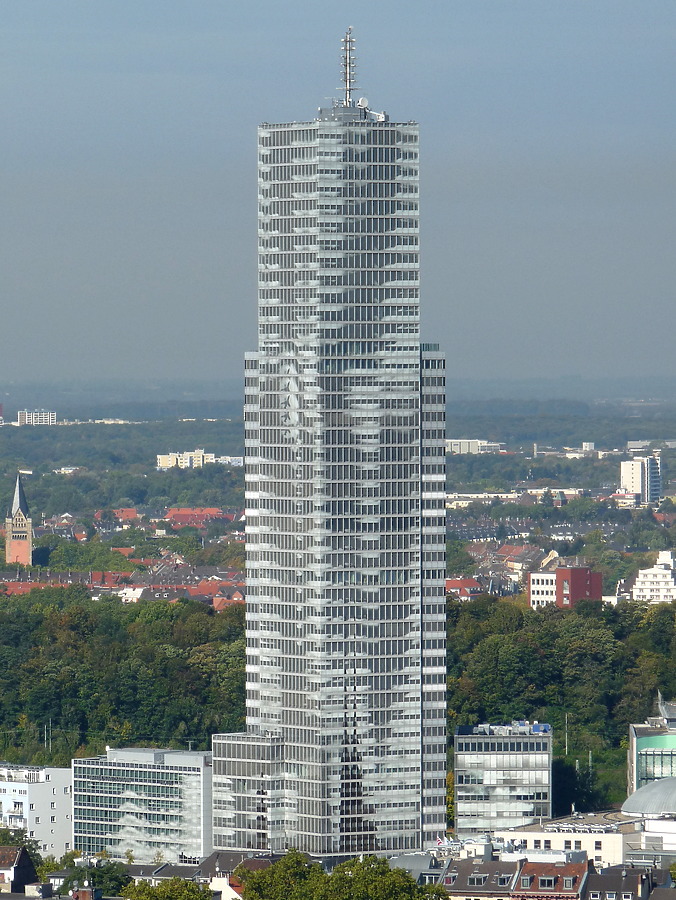 KölnTurm by Robin Spetz