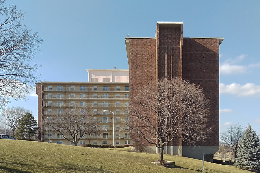 Heritage House Apartments by Ryan Hildebrand