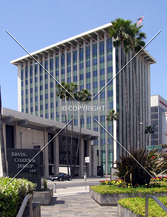 Glendale Federal Building by Chris Patriarca