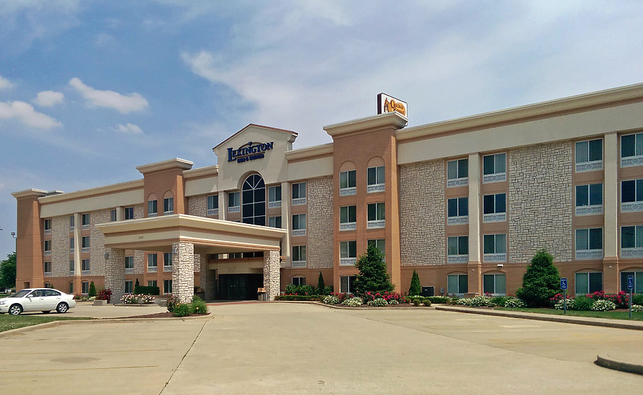 Lexington Inn and Suites Effingham by Ryan Hildebrand