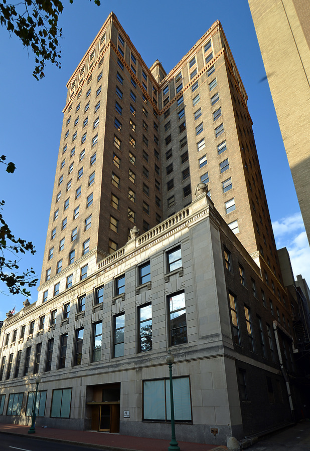 Kanawha Valley Building by John W. Cahill