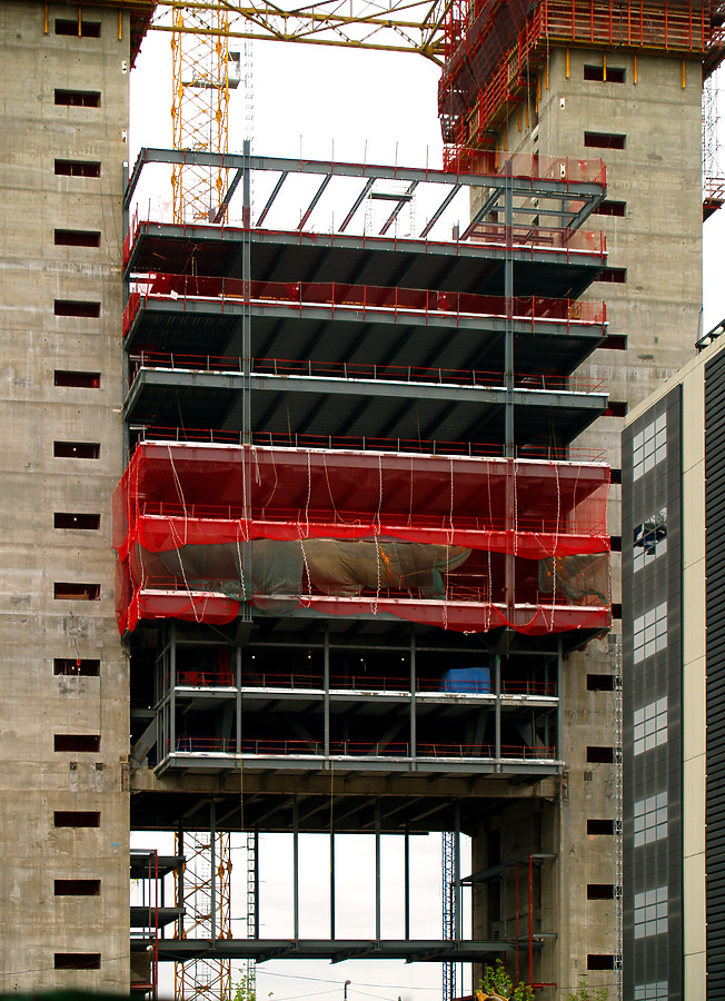Torre Caja Madrid by Cesar Serrano