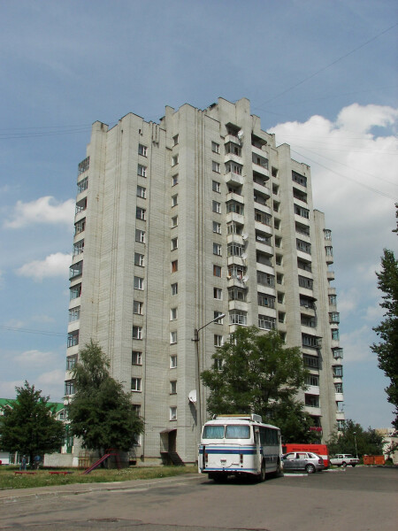 Chervonoi Kalyny Avenue 40