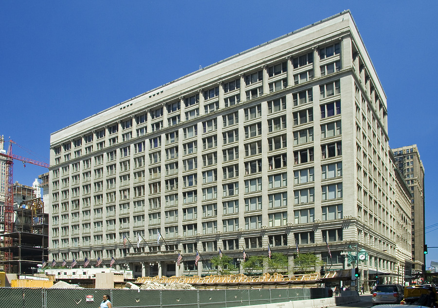 Macy's at State Street by Pavel Toczynski
