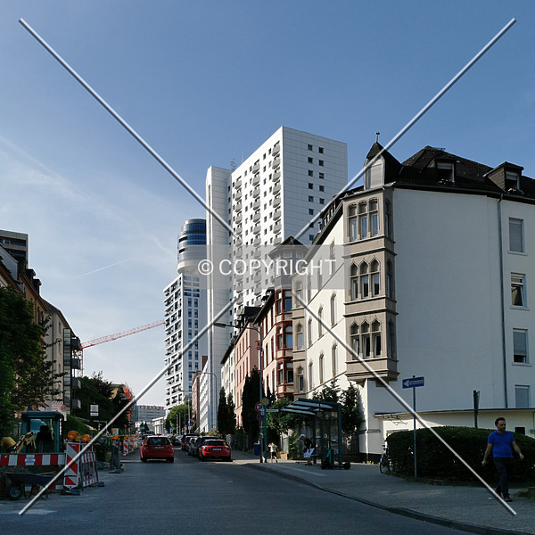 Hainer Weg 24 by Nephilim