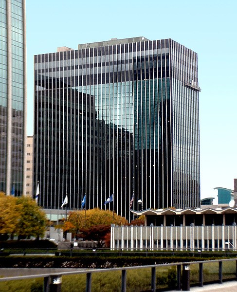 907-975-970