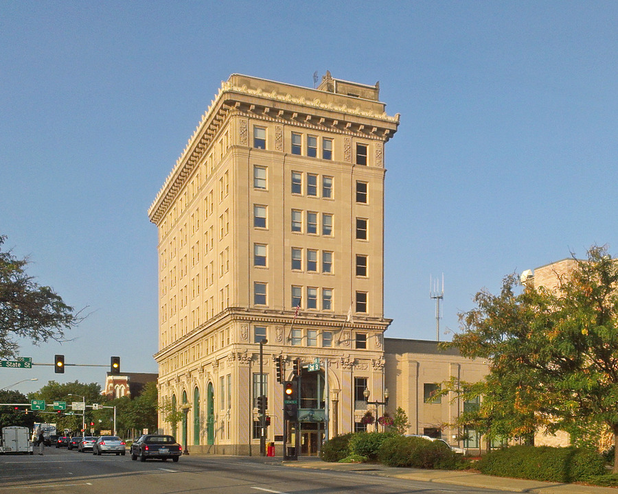 Rockford City Hall by Ryan Hildebrand