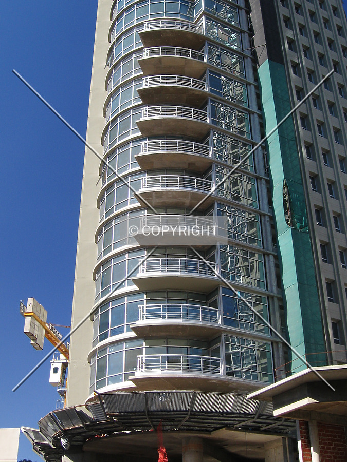 Mulieris torre Norte by Maximiliano Buono