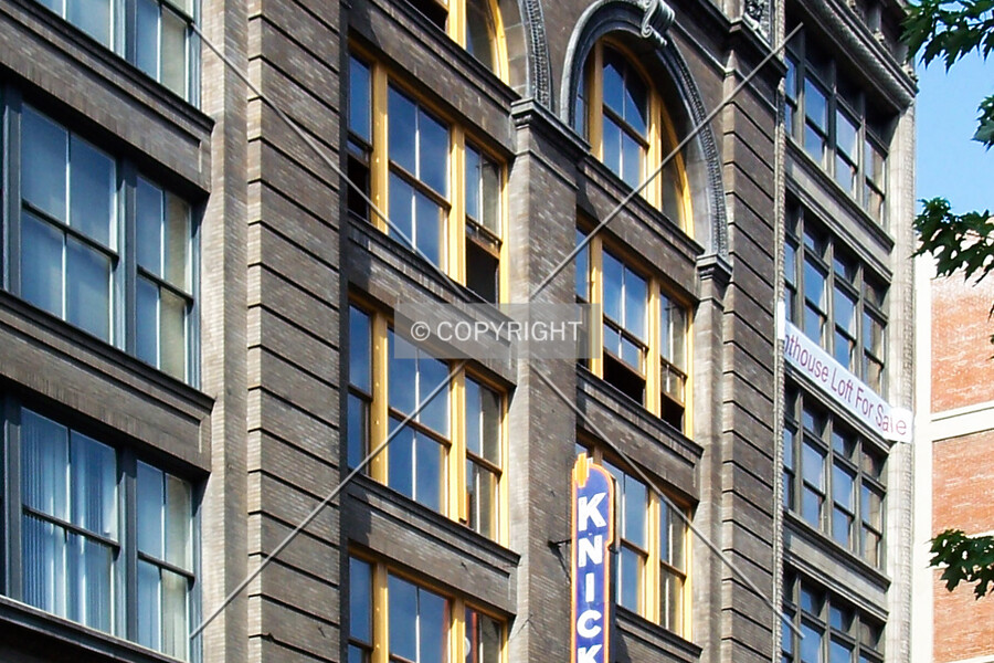 Knickerbocker Lofts