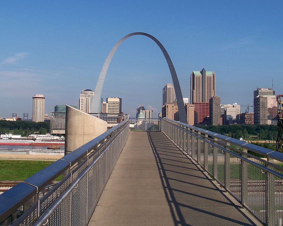 Mississippi River Overlook by Ryan Hildebrand
