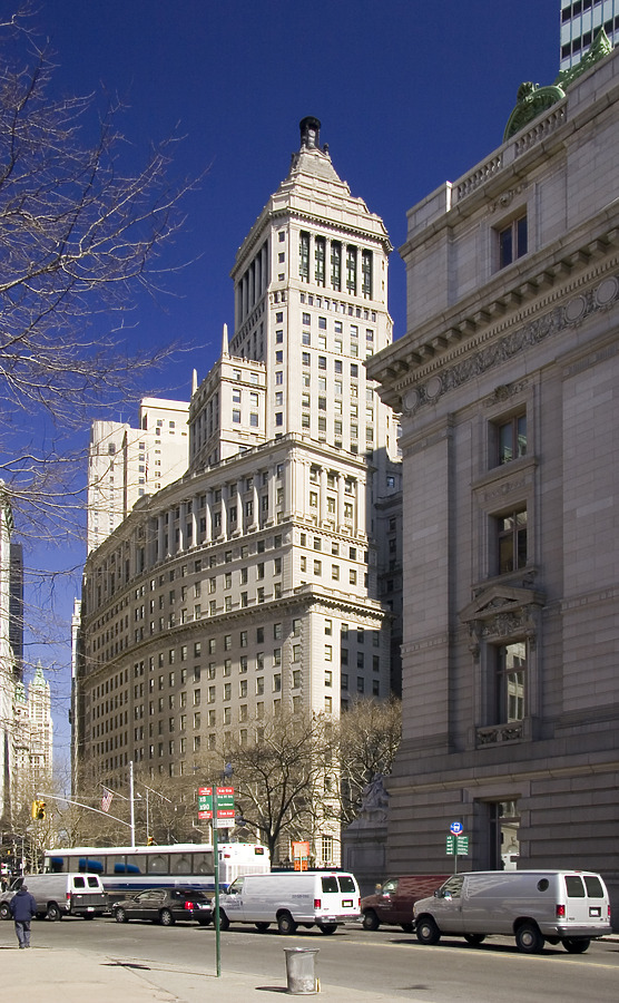 26 Broadway by Pavel Toczynski