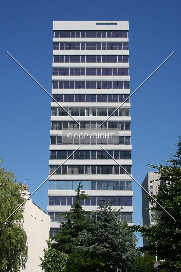 Lyndon House by Neil Nickolds