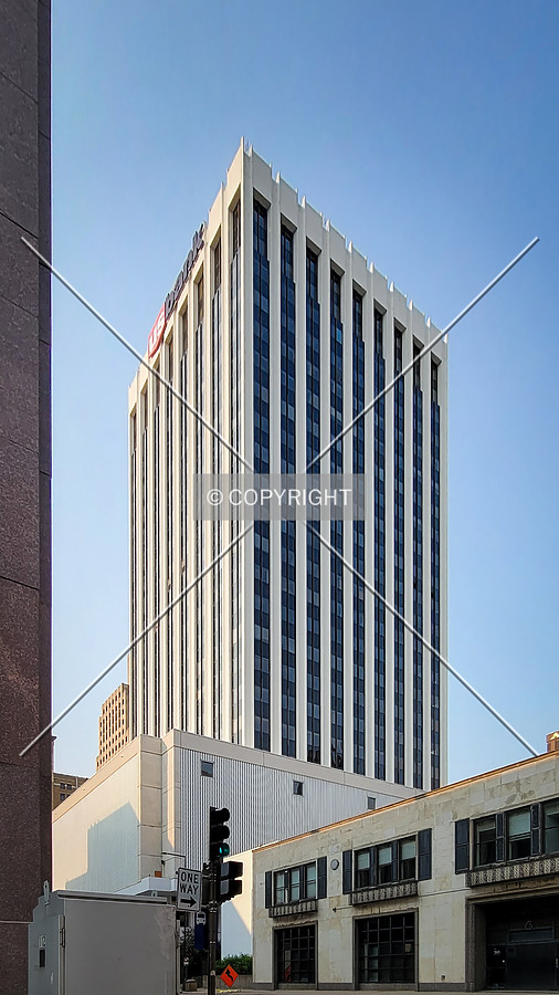 US Bank Center by Ryan Hildebrand