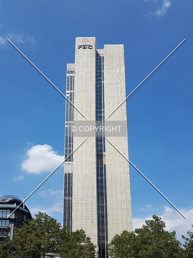 Frankfurter Büro Center by Nephilim