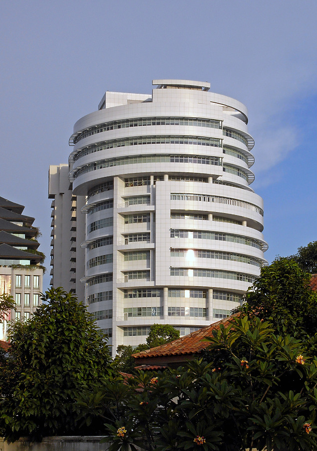 Camden Centre by Horst Kiechle