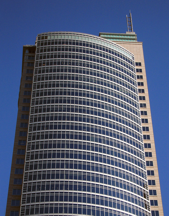 Chifley Tower by Wilson Ling