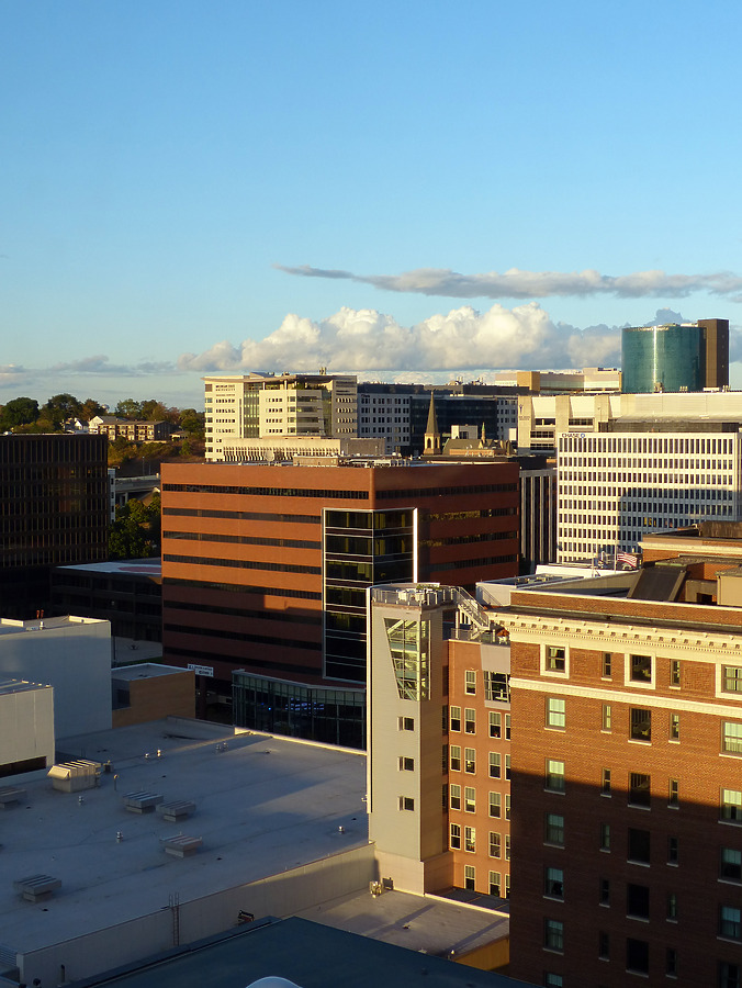 Calder Plaza Building by Nate Lindsey