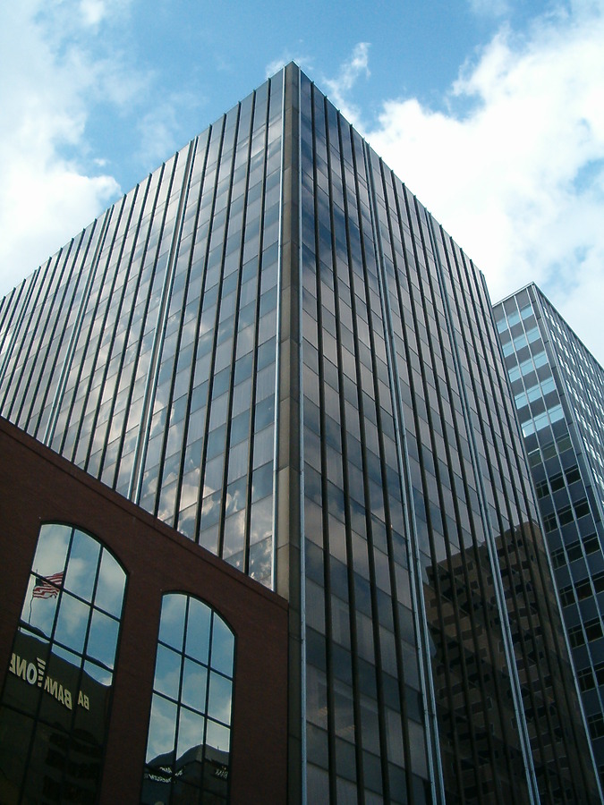 Mid-South Tower by Rodney Gunn