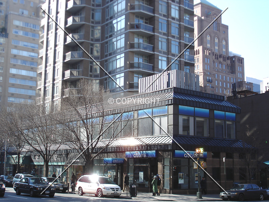 The Royale Condominiums by Royce Douglas