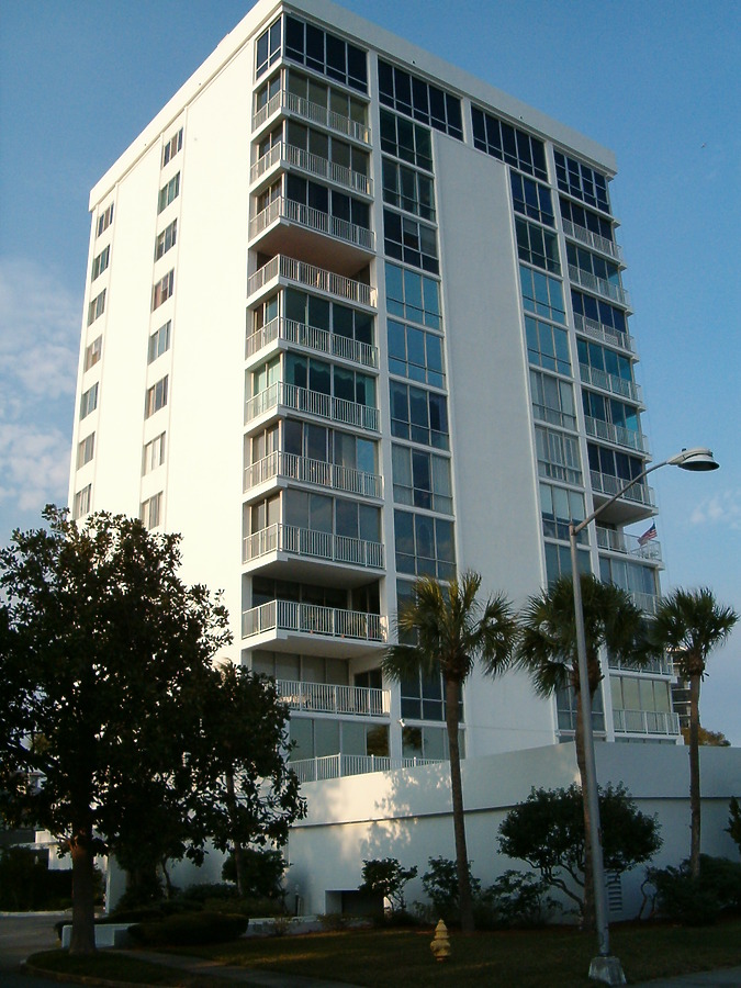 Broadview Towers by Rodney Gunn