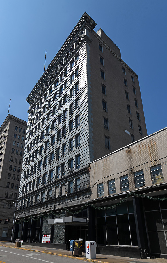 Sinclair Building by John W. Cahill