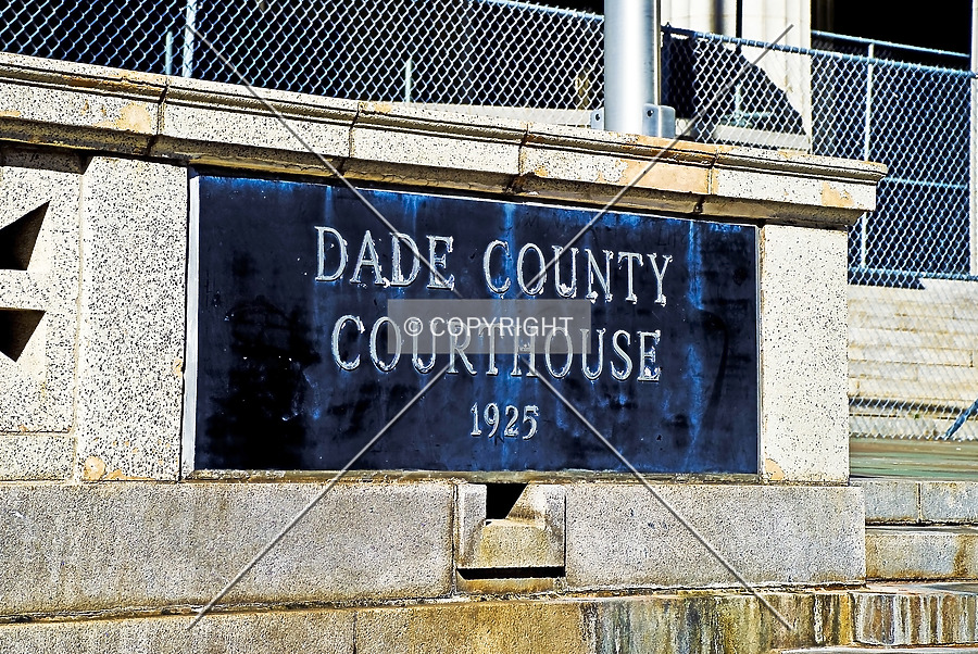 Miami-Dade County Courthouse by Jorge Molina