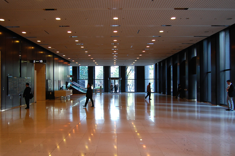 Shinjuku Center Building by Kevin Hemphill