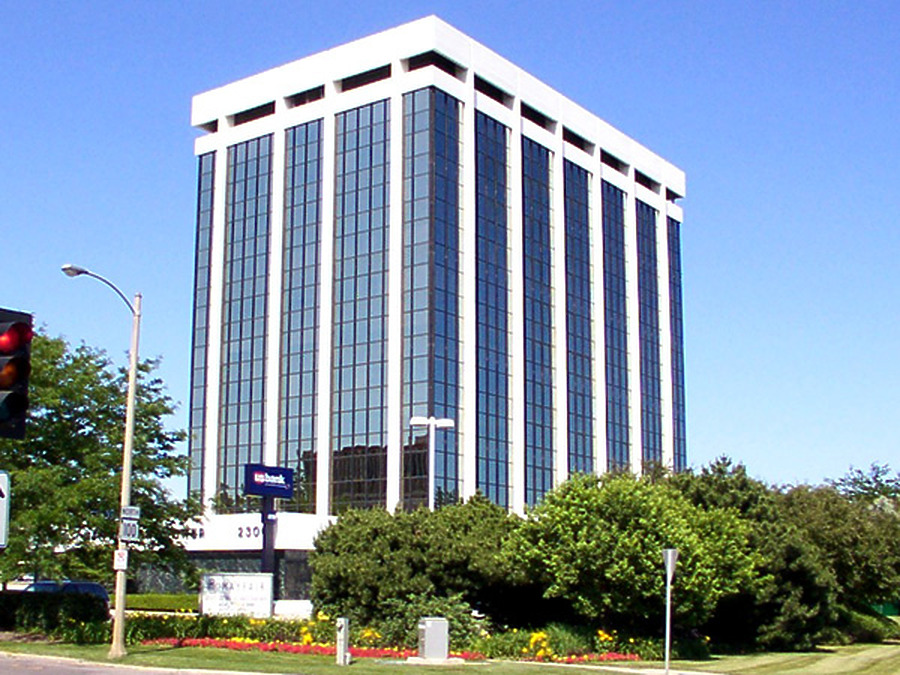 Renaissance Milwaukee West by Daniel Kieckhefer