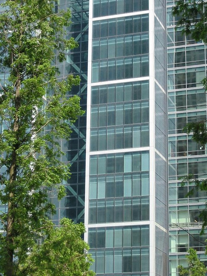 33 Canada Square by Jonathan Smith