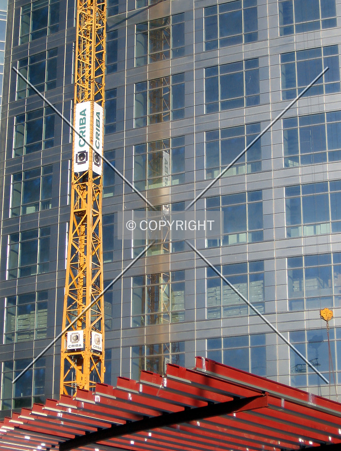 Torre Repsol YPF by Maximiliano Buono