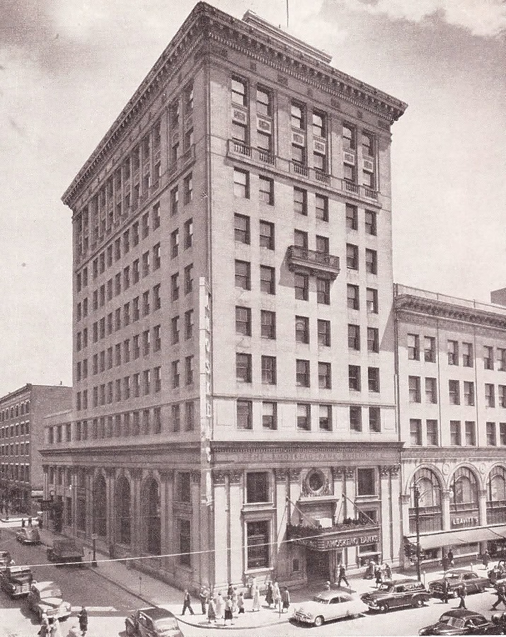 Citizens Bank Building by Unknown