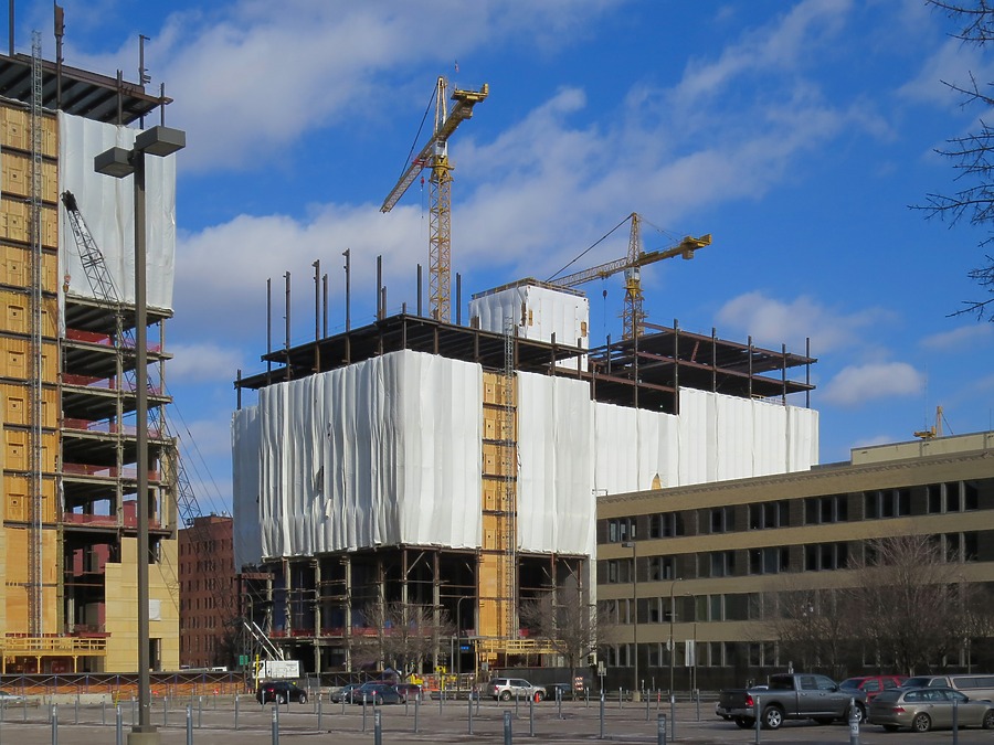 Wells Fargo 600 Tower by James Peacock