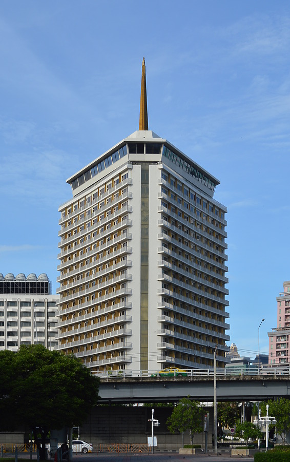 Dusit-Thani Hotel & Office by Huopa